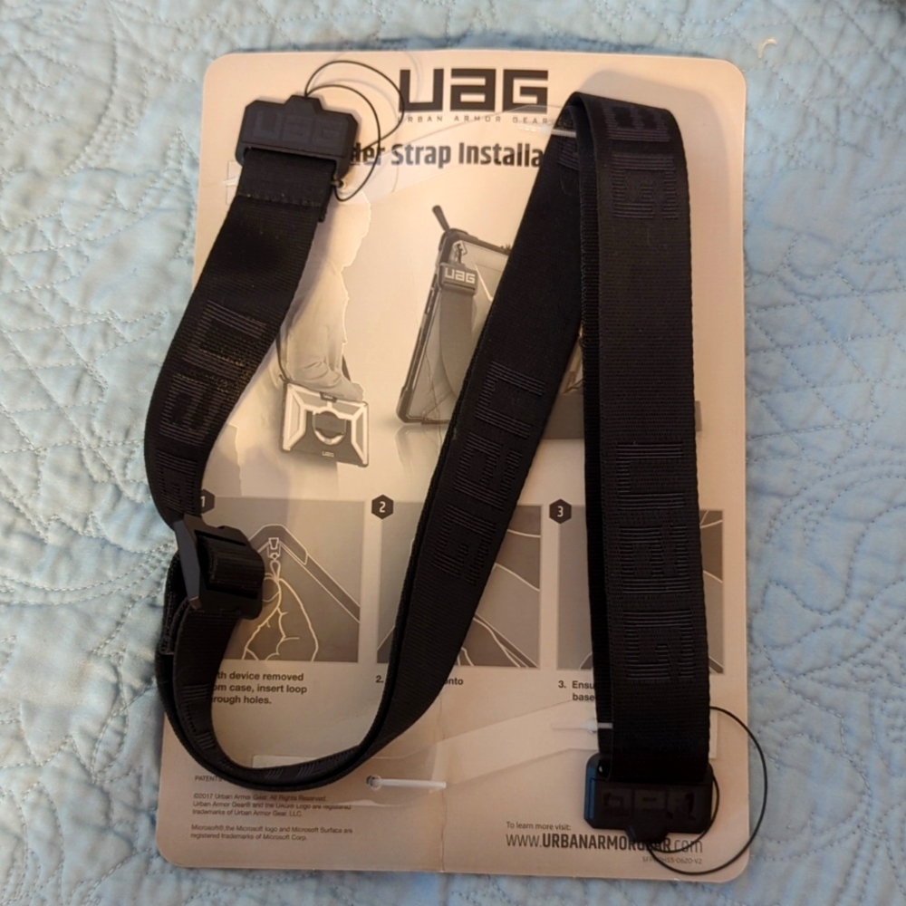 Urban Armor Gear Shoulder Strap for laptop
